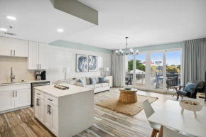 Laketown Wharf #137 by Nautical Properties
